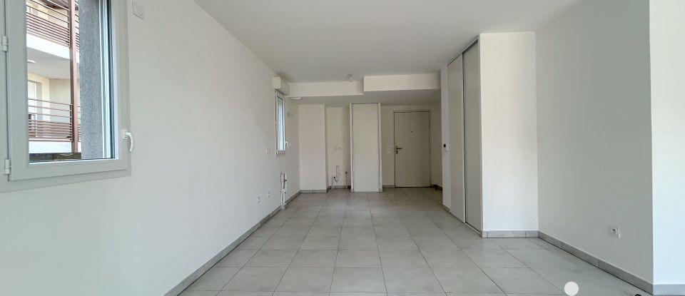 Apartment 3 rooms of 70 m² in Cogolin (83310)