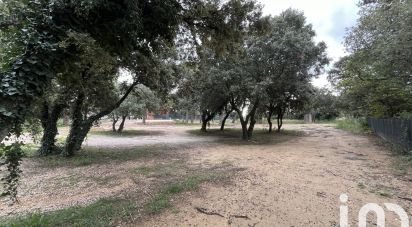 Land of 730 m² in Tavel (30126)