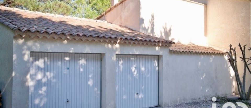 Maison de campagne 5 pièces de 225 m² à Lussan (30580)