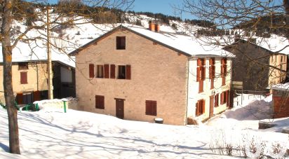 Lodge 12 rooms of 336 m² in Camurac (11340)