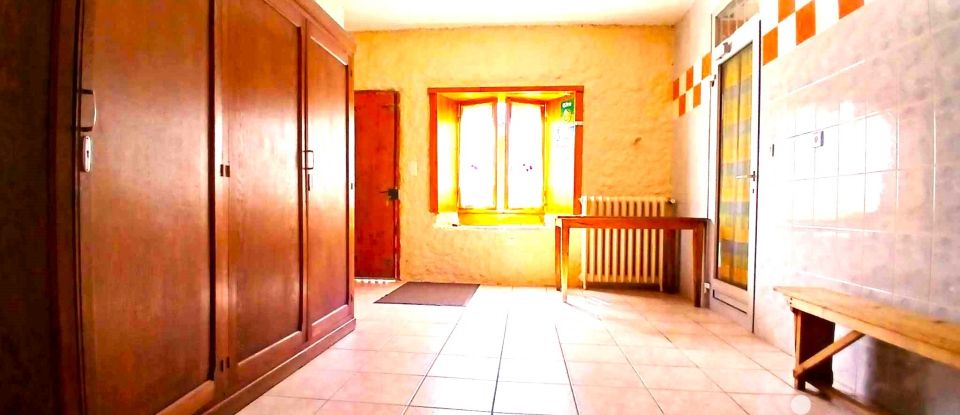 Gîte 12 pièces de 336 m² à Camurac (11340)