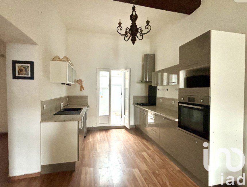 Town house 8 rooms of 210 m² in Le Soler (66270)