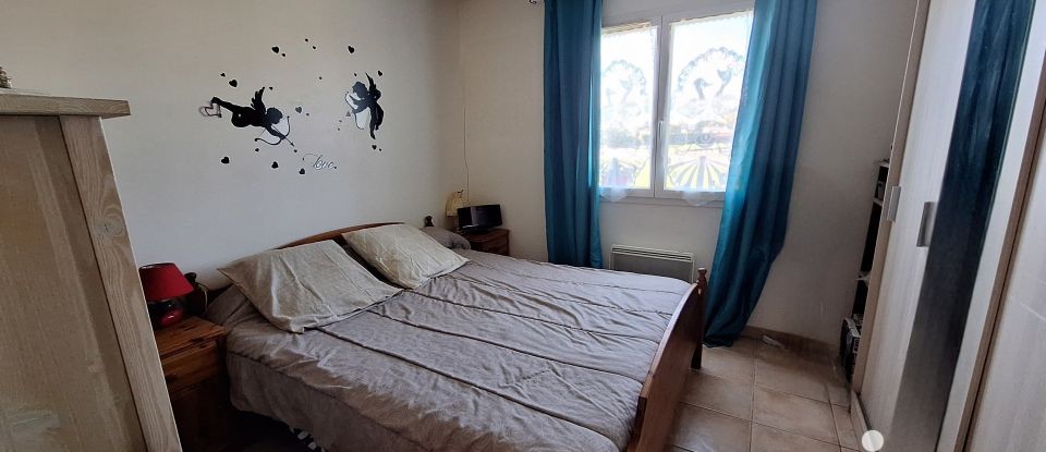 Maison 5 pièces de 90 m² à Saint-Magne-de-Castillon (33350)