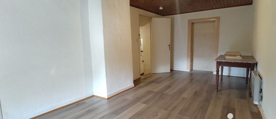 Maison traditionnelle 5 pièces de 143 m² à Laissaud (73800)