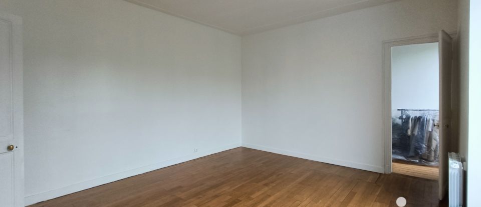 Appartement 2 pièces de 45 m² à Enghien-les-Bains (95880)