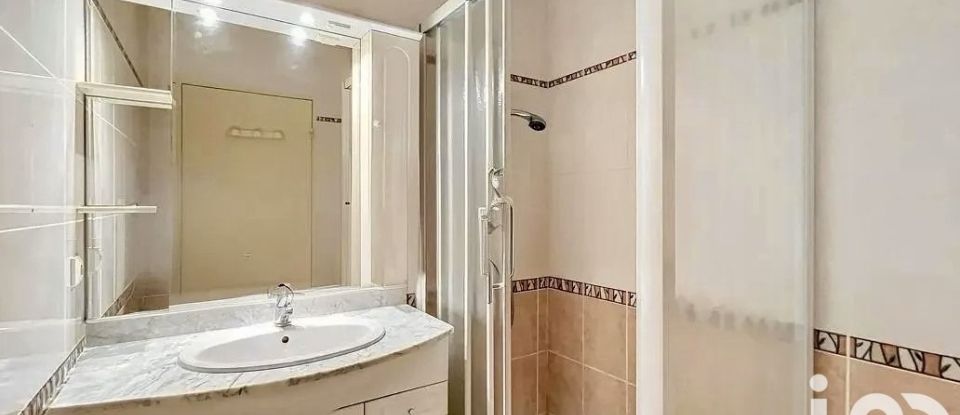 Apartment 3 rooms of 71 m² in Menton (06500)