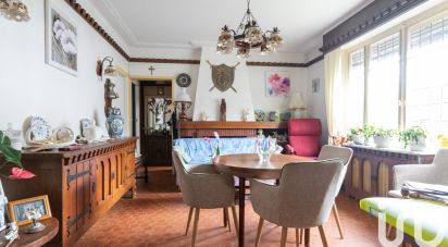 Traditional house 4 rooms of 105 m² in Nœux-les-Mines (62290)