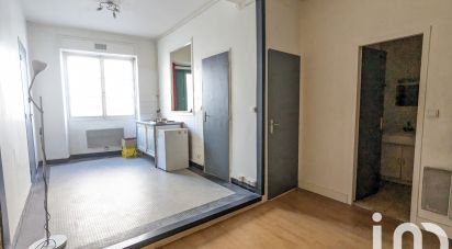 Appartement 2 pièces de 38 m² à Bordeaux (33800)