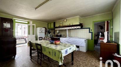 Country house 5 rooms of 151 m² in Crespin (12800)