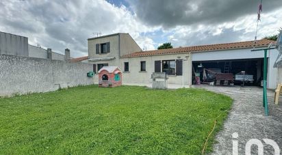 House 5 rooms of 115 m² in Courçon (17170)