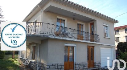 Traditional house 7 rooms of 157 m² in Millau (12100)