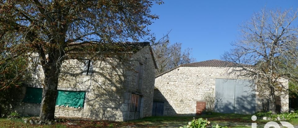 Country house 8 rooms of 209 m² in - (46800)