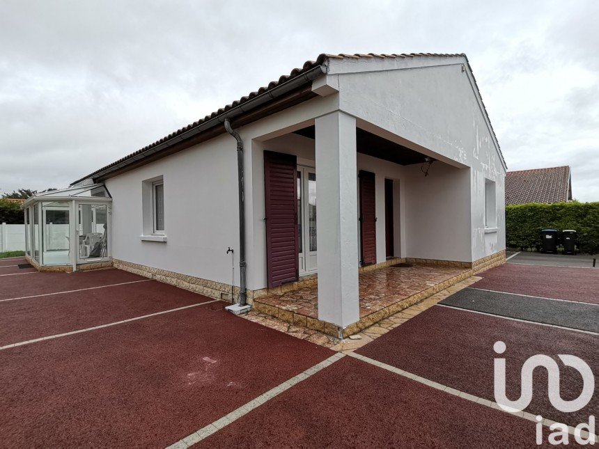 House 4 rooms of 106 m² in Châtelaillon-Plage (17340)