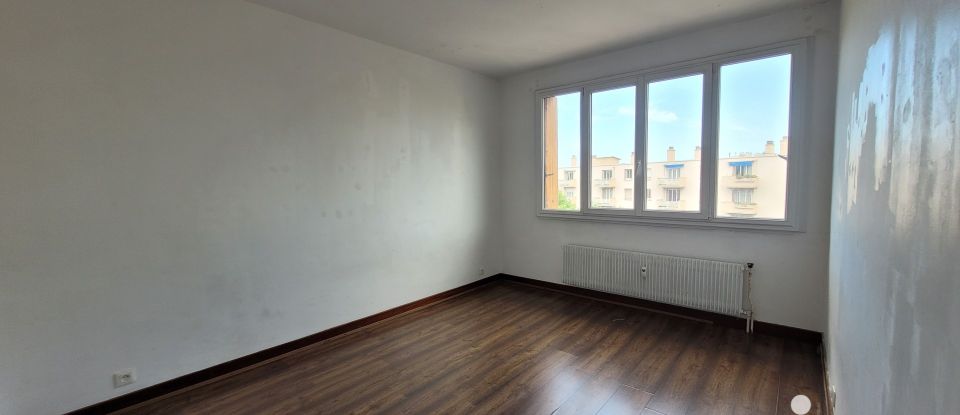 Appartement 3 pièces de 71 m² à Marseille (13009)