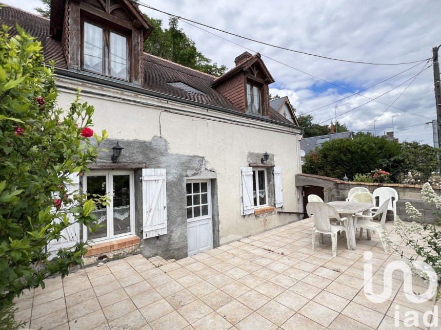 Traditional house 3 rooms of 69 m² in Amboise (37400)