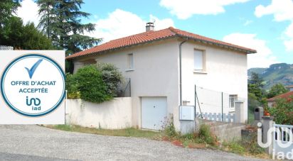 Traditional house 4 rooms of 92 m² in Millau (12100)