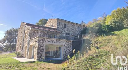 Ferme 9 pièces de 326 m² à Saint-Appolinard (42520)