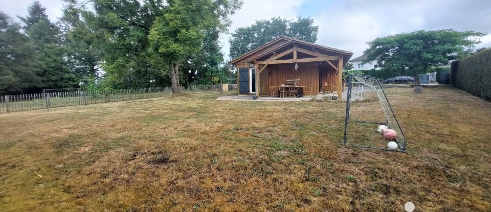 Maison 5 pièces de 80 m² à Vayres (87600)