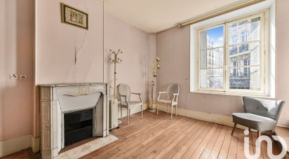 Appartement 2 pièces de 60 m² à Paris (75006)