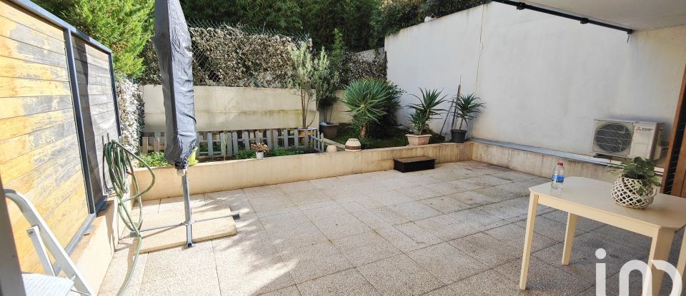 Apartment 2 rooms of 38 m² in Marseille (13009)