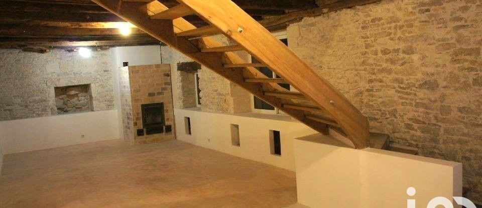 Village house 4 rooms of 130 m² in Condat-sur-Vézère (24570)