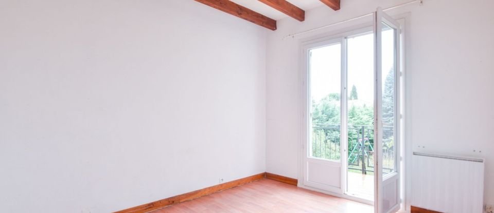 Maison 9 pièces de 194 m² à Saint-Jean-du-Falga (09100)