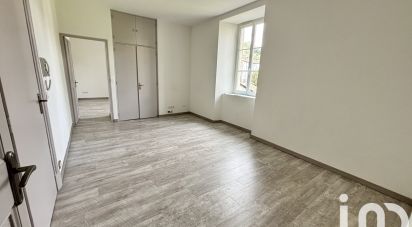 Appartement 3 pièces de 50 m² à Vals-les-Bains (07600)