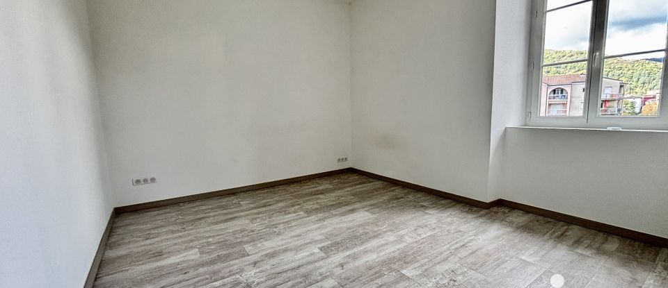 Appartement 3 pièces de 50 m² à Vals-les-Bains (07600)