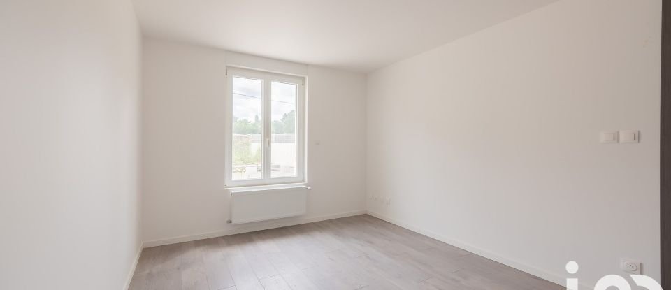 House 5 rooms of 149 m² in Saint-Menges (08200)