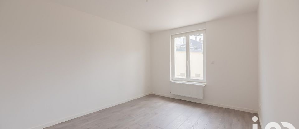 House 5 rooms of 149 m² in Saint-Menges (08200)