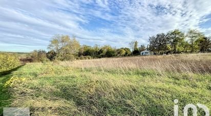 Terrain de 5 737 m² à Livry (58240)