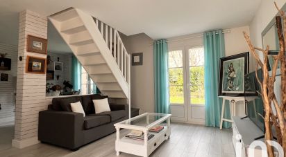 Maison 3 pièces de 49 m² à Montfort-l'Amaury (78490)