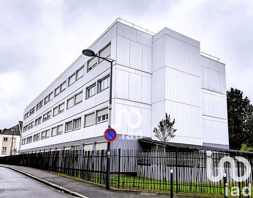 Studio 1 room of 27 m² in Orléans (45000)