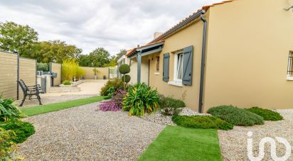 Maison traditionnelle 5 pièces de 88 m² à Beaulieu-sous-la-Roche (85190)