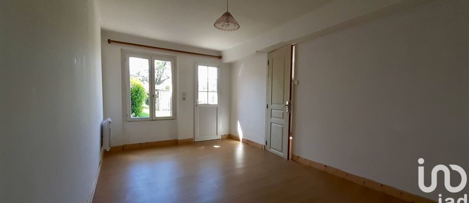 Maison de village 4 pièces de 59 m² à Saint-Pierre-en-Auge (14170)