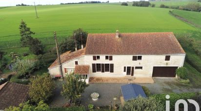 Maison 6 pièces de 160 m² à Xanton-Chassenon (85240)