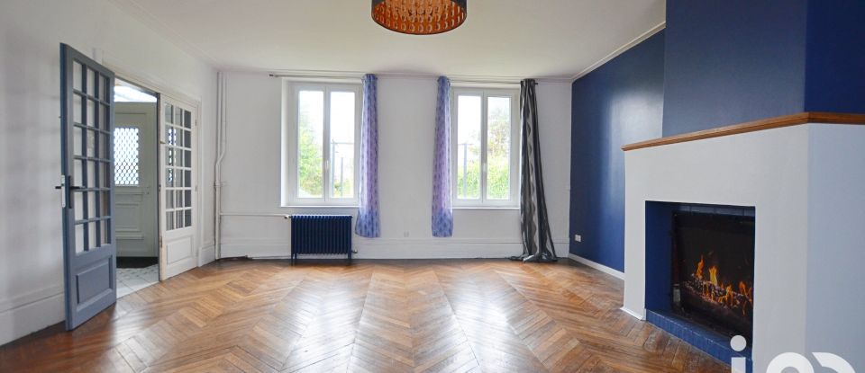 Maison 8 pièces de 185 m² à Les Thilliers-en-Vexin (27420)