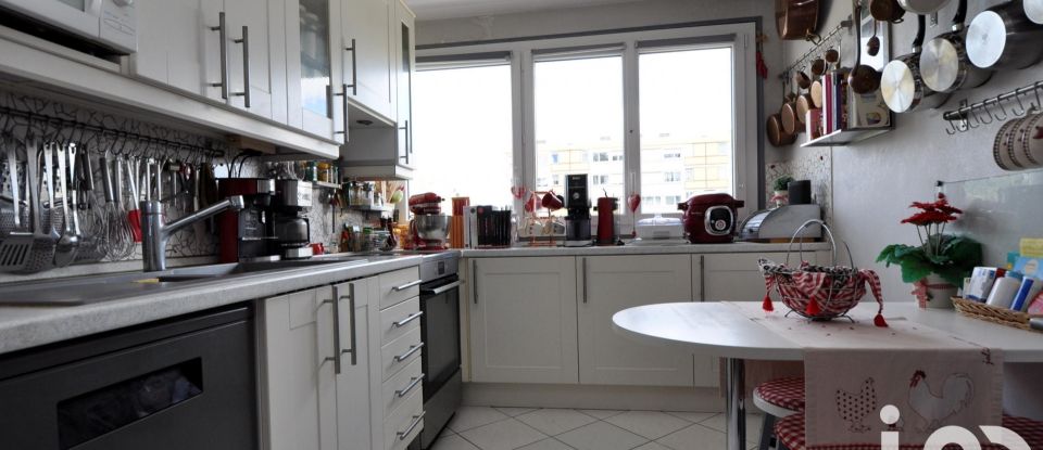 Appartement 5 pièces de 104 m² à Saint-Michel-sur-Orge (91240)