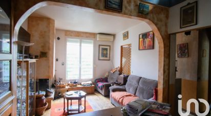 Traditional house 3 rooms of 72 m² in Créteil (94000)