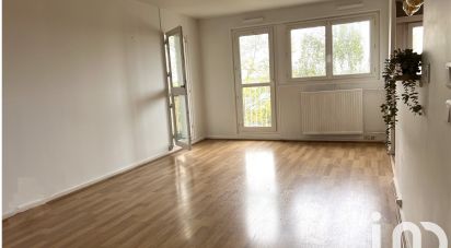 Apartment 3 rooms of 73 m² in Plaisir (78370)