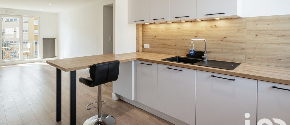 Appartement 3 pièces de 69 m² à Metz (57000)