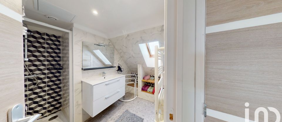 Maison 7 pièces de 167 m² à Champhol (28300)