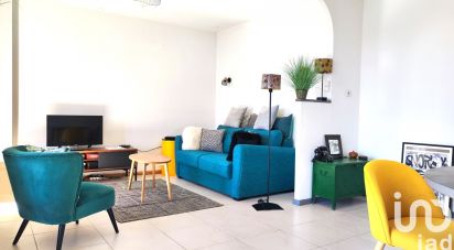 Apartment 3 rooms of 68 m² in Saint-Raphaël (83700)