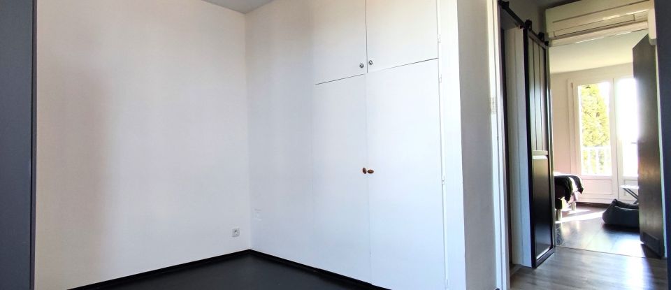 Appartement 3 pièces de 68 m² à Saint-Raphaël (83700)