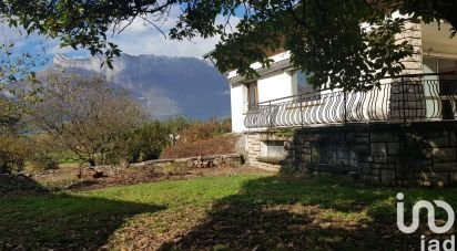 House 5 rooms of 145 m² in Chamoux-sur-Gelon (73390)