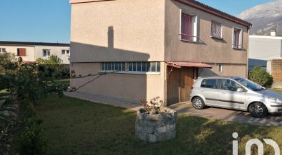 House 7 rooms of 118 m² in Échirolles (38130)