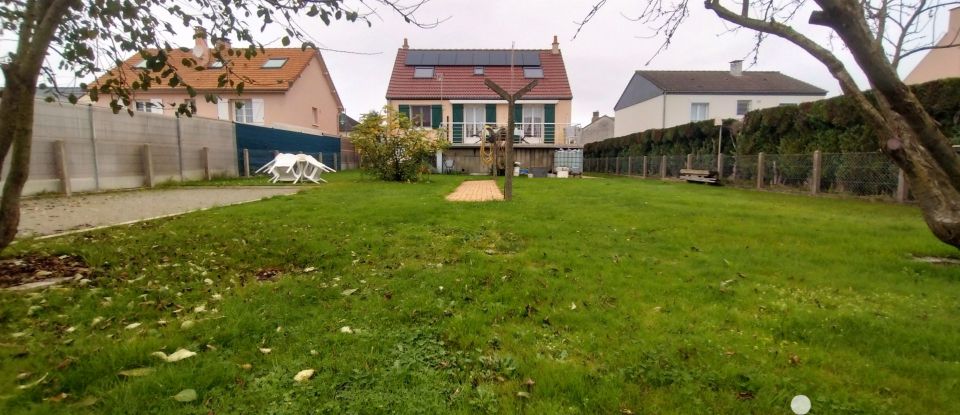 Traditional house 5 rooms of 102 m² in Sainte-Jamme-sur-Sarthe (72380)