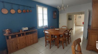 Pavilion 8 rooms of 230 m² in Bailly-Romainvilliers (77700)