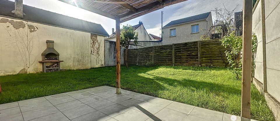 Maison 4 pièces de 77 m² à Mantes-la-Jolie (78200)