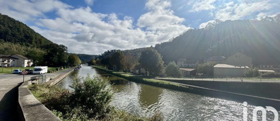 Maison traditionnelle 6 pièces de 200 m² à Lutzelbourg (57820)